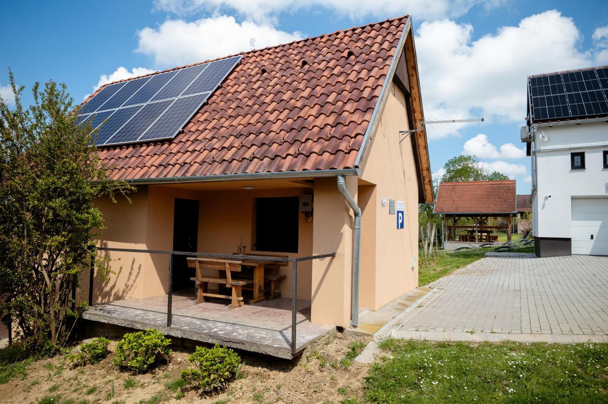 Foerhenc Wine House & Guesthouses I-Ii-Iii Nagykanizsa Eksteriør billede